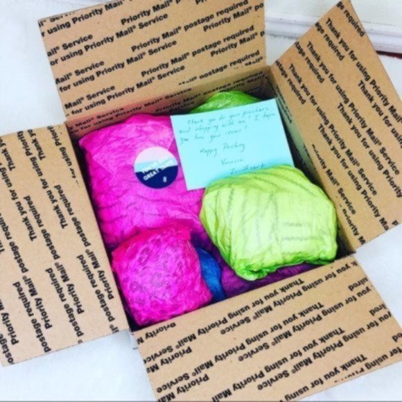 5LB Reseller Box - 5LB Box NWT/EUC 5 ⭐️ - Picture 1 of 7